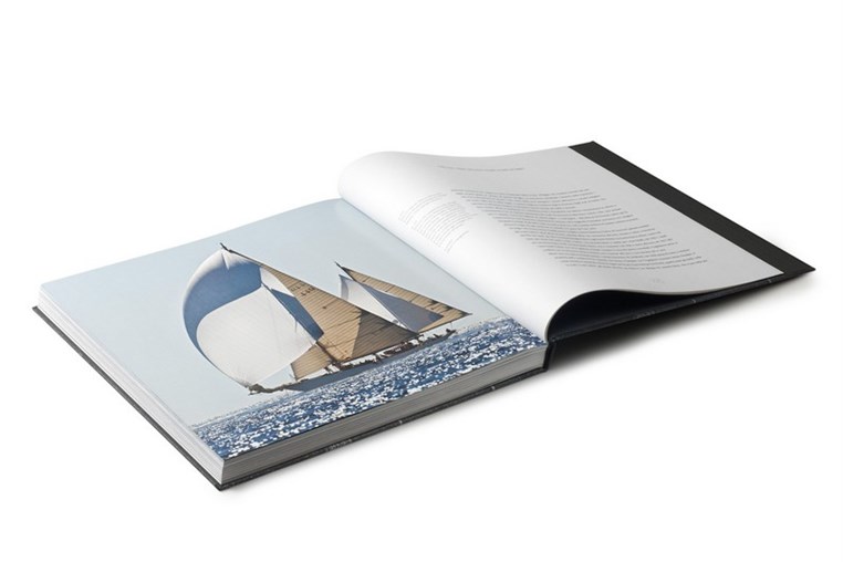 THE NEW PANERAI BOOK: A FASCINATING ACCOUNT OF ITALIAN WATCHMAKING  EXCELLENCE